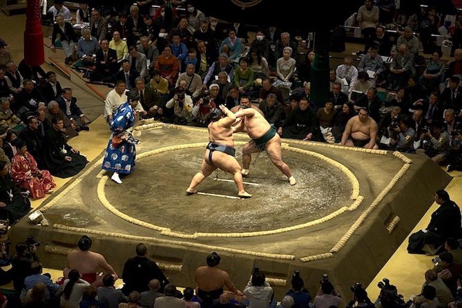 Ultimate Sumo Tournament: Tokyo, Osaka, Nagoya, Fukuoka - The off-season stable visit near Warabi Station