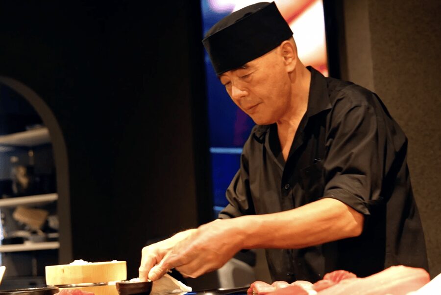Unlimited Sake Tasting with Sushi Omakase tasting in Tokyo - The first taste: comparing sake from Japan’s regions