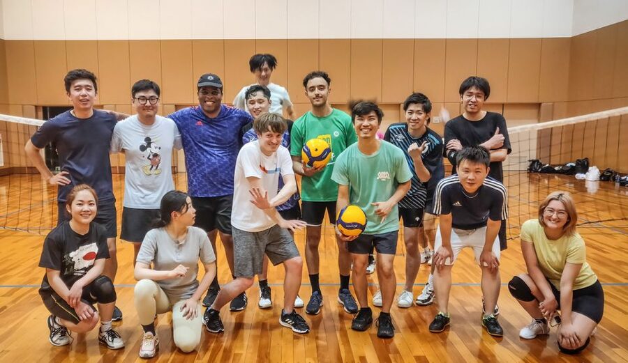 Volleyball in Osaka, Kobe & Kyoto with locals! - Is the price really good value?