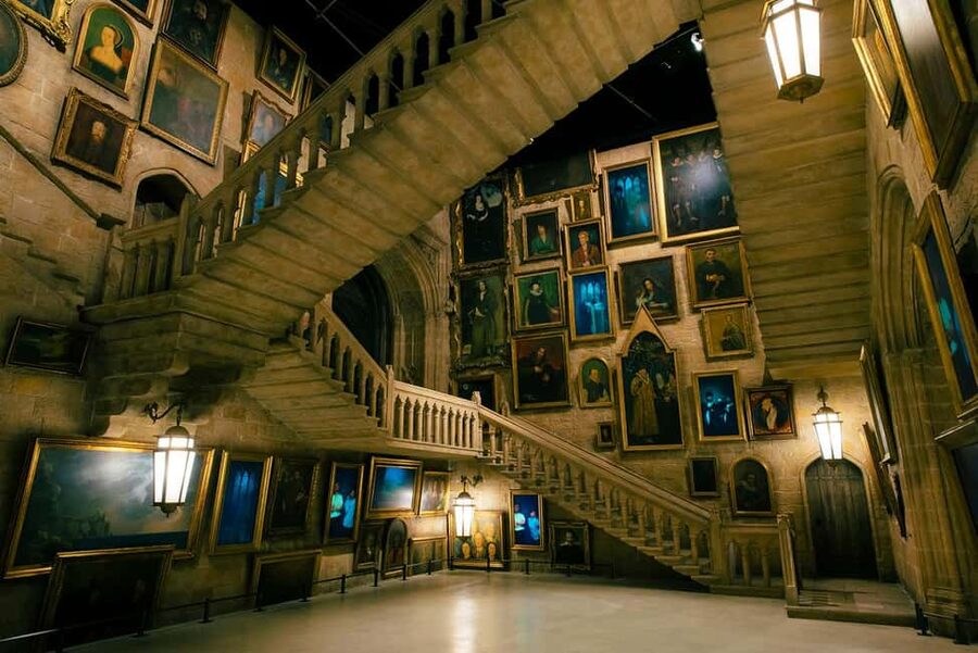 Warner Bros. Studio Tour Tokyo – The Making of Harry Potter - Broomsticks, Portraits, and Butterbeer