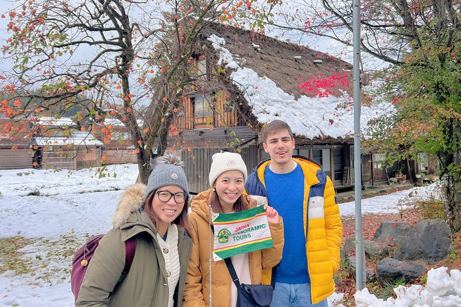 World Heritage Shirakawa-go and Experience Tours from Kanazawa - The Ogimachi Castle Old Site Observatory