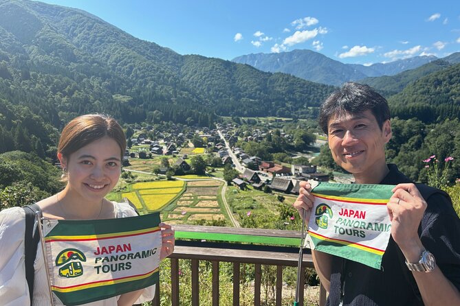 World Heritage Shirakawa-go Perfect Guided Tour from Kanazawa - The Ogimachi Castle Observation Deck