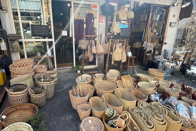 Yanaka and Asakusa Walk around DOWNTOWN TOKYO like a local - Why This Tokyo Walk Works So Well