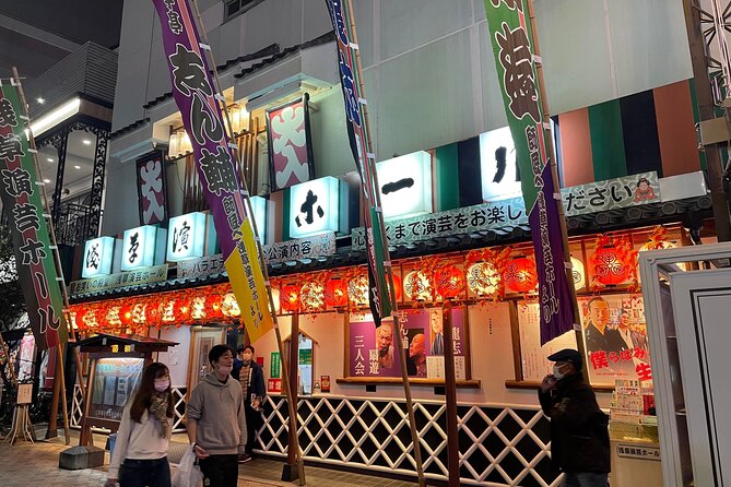 Yanaka and Asakusa Walk around DOWNTOWN TOKYO like a local - What the Private Format Adds