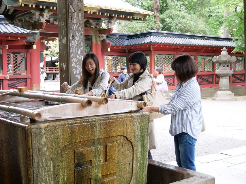 Yanaka District: Historical Walking Tour in Tokyo's Old Town - The 75-minute cafe break and lucky cat craft
