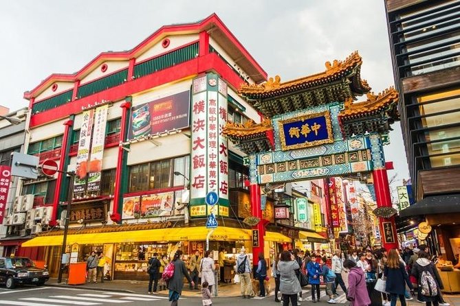Yokohama 4hr Private Tour with Government-Licensed Guide - Chinatown: food, color, and a short urban walk