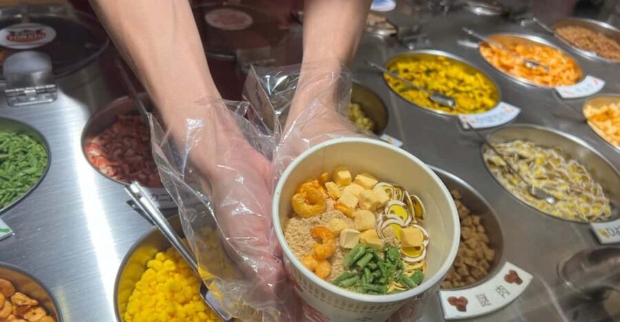 Yokohama: Guided Cup Noodles Museum Tour & Make Your Own Cup - Key Points Before You Book