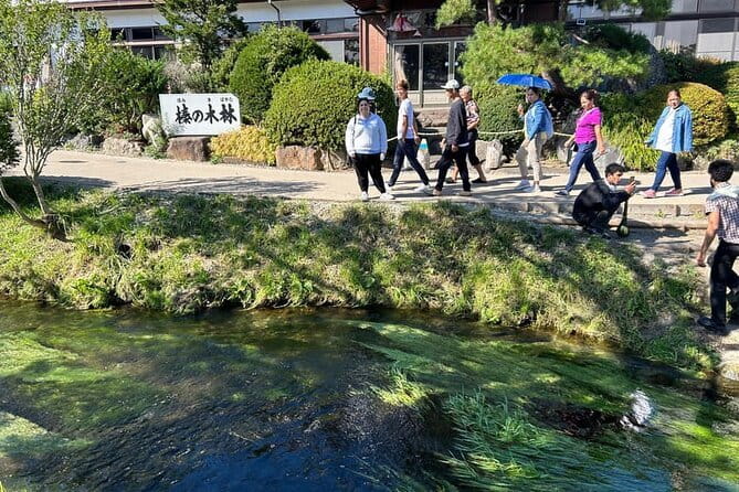 Yokohama Half Day Walking Tour with an Expert Local Guide - Why a private Yokohama walk can work well